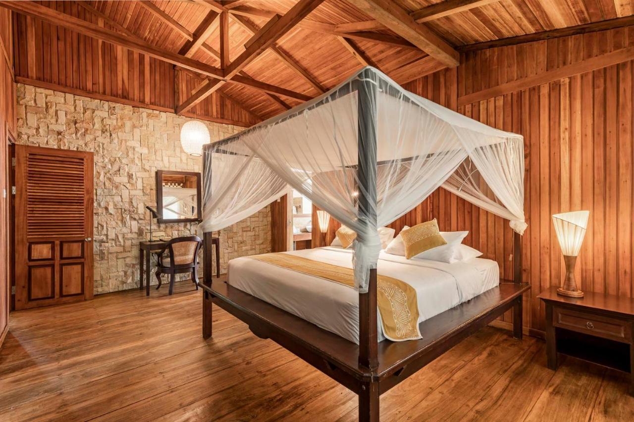 Siladen Resort & Spa Bunaken Luaran gambar
