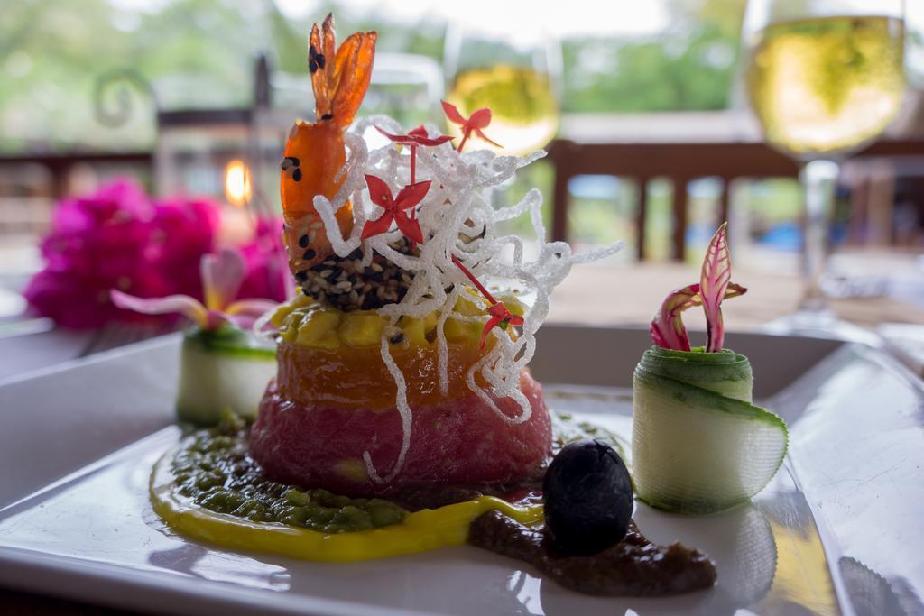 Siladen Resort & Spa Bunaken Luaran gambar