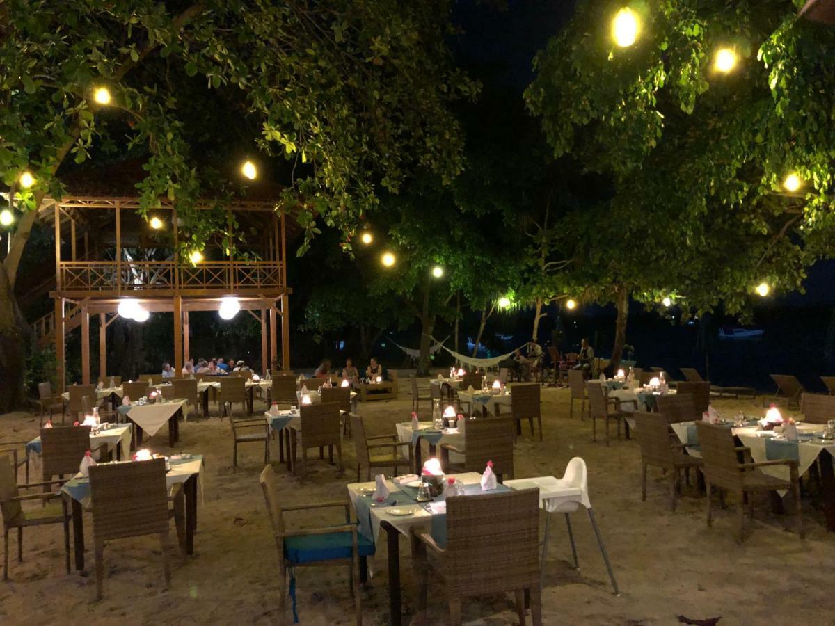 Siladen Resort & Spa Bunaken Luaran gambar